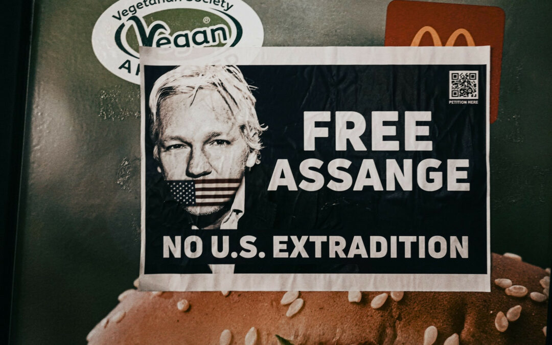 Adesivo di Free Assange